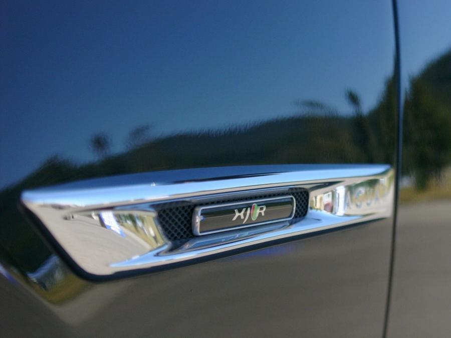  Jaguar XJR 2014 года  (фото 31 из 116)